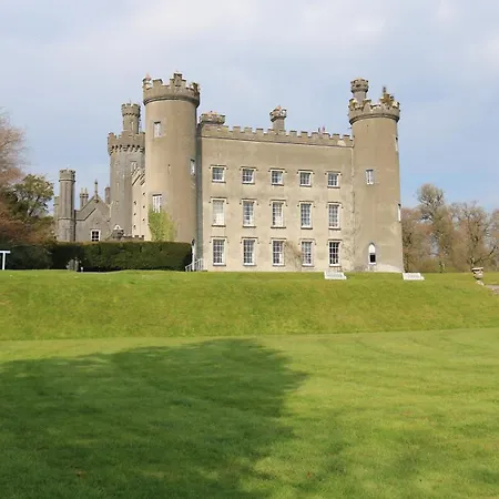 Millbrook House Daire