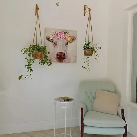 Апартаменты Millbrook House *