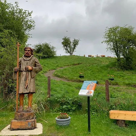 Daire Millbrook House