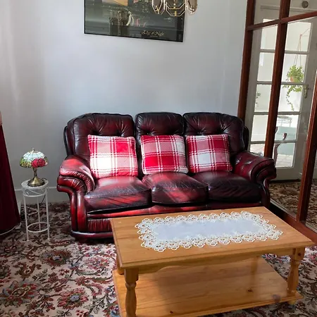 公寓 Millbrook House *